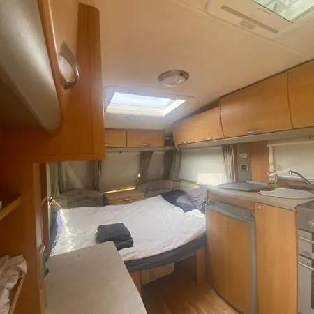 Little Hideaway Camping